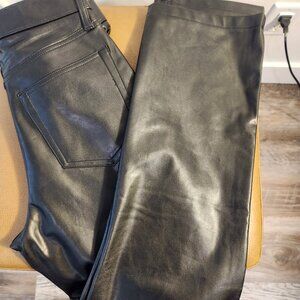 Women's Abercrombie & Fitch 90s Ultra High Rise Curve Love Vegan Leather size 2s